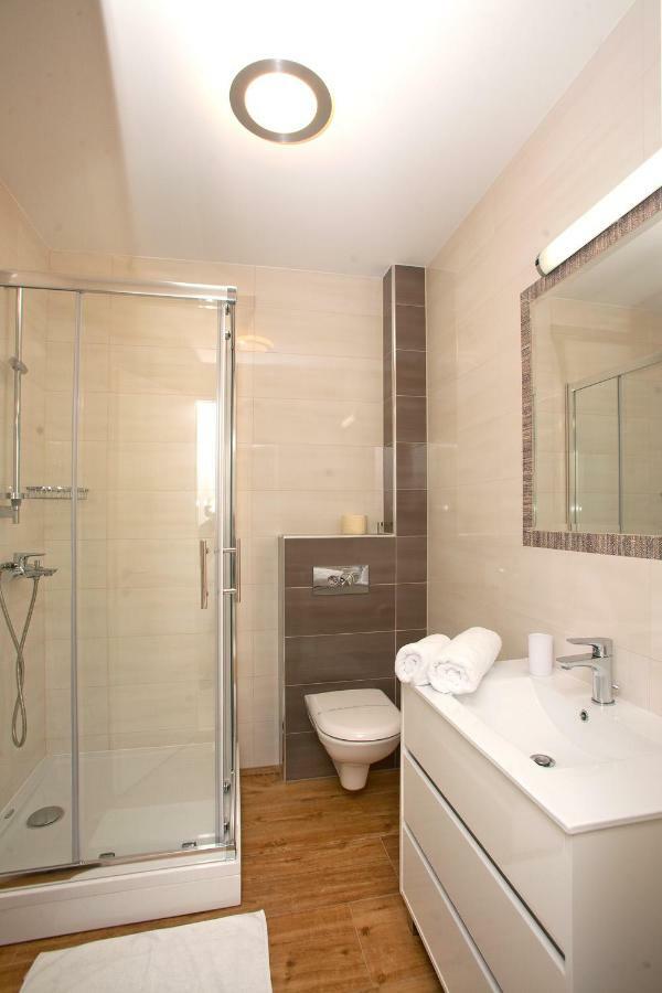 Apartments Maslina II Njivice Bagian luar foto