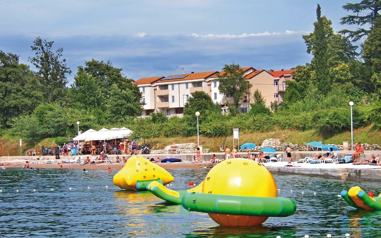 Apartments Maslina II Njivice Bagian luar foto