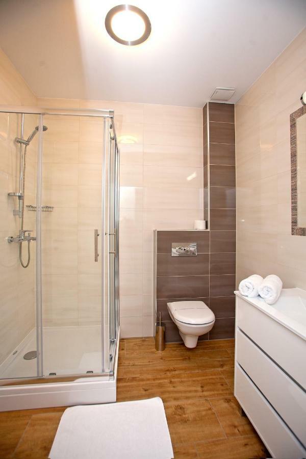 Apartments Maslina II Njivice Bagian luar foto